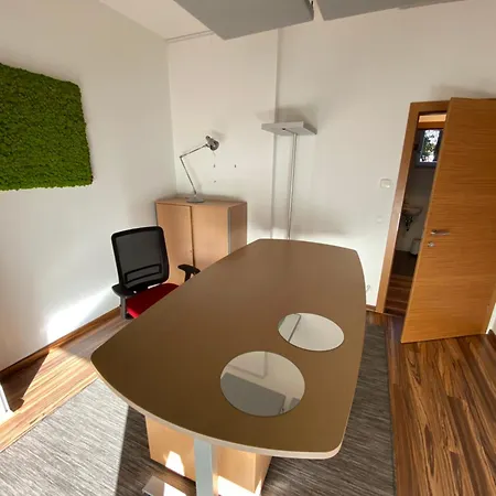 „1. Work & Sleep Luxury Apartment“ Fuer Arbeiten & Wohnen ! 잘츠부르크