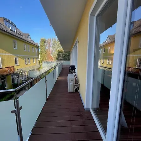 „1. Work & Sleep Luxury Apartment“ Fuer Arbeiten & Wohnen !