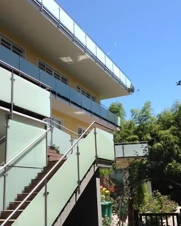 „1. Work & Sleep Luxury Apartment“ Fuer Arbeiten & Wohnen !