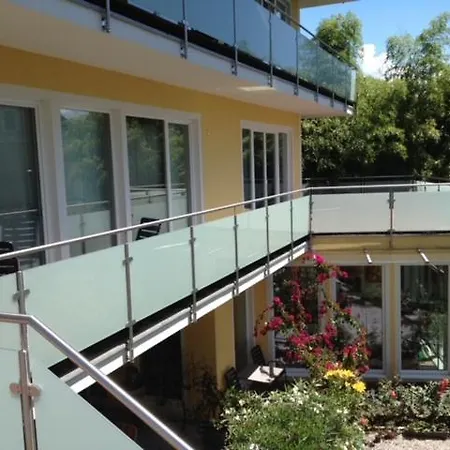 Appartamento „1. Work & Sleep Luxury Apartment“ Fuer Arbeiten & Wohnen ! *