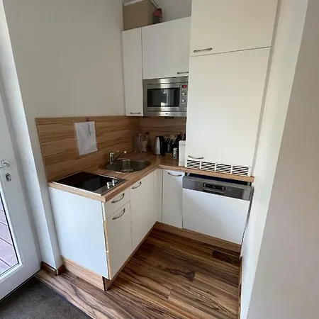 „1. Work & Sleep Luxury Apartment“ Fuer Arbeiten & Wohnen ! Διαμέρισμα