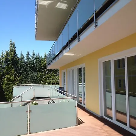 „1. Work & Sleep Luxury Apartment“ Fuer Arbeiten & Wohnen ! Apartmán *